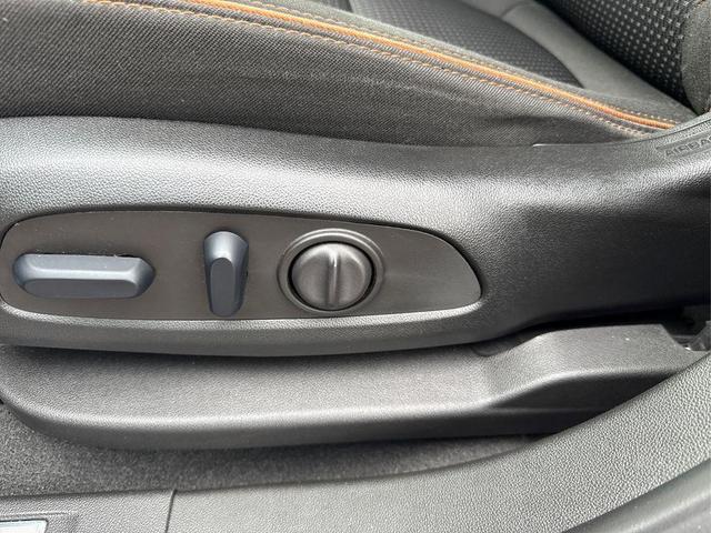 Photo of 2023 Ebony Twilight Metallic GMC Acadia