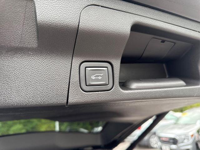 Photo of 2023 Ebony Twilight Metallic GMC Acadia