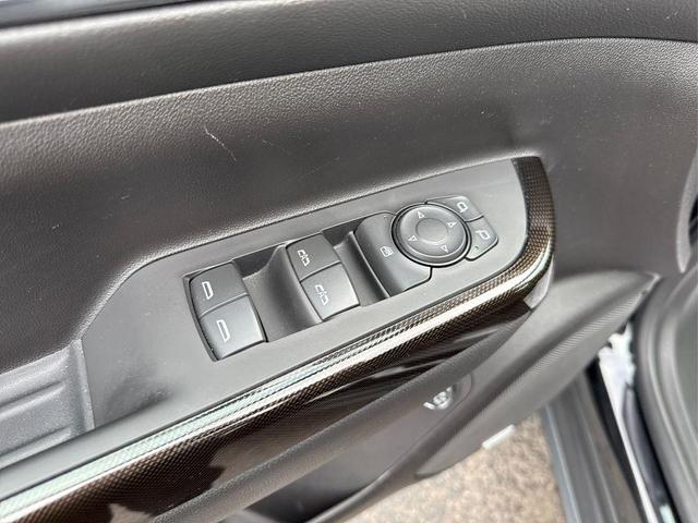Photo of 2023 Ebony Twilight Metallic GMC Acadia