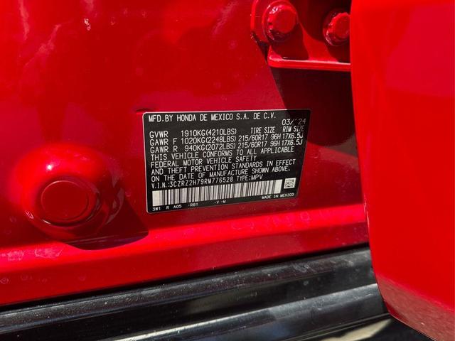 Photo of 2024 Milano Red Honda HR-V