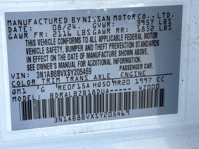 Photo of 2025 Cloud White Nissan Sentra