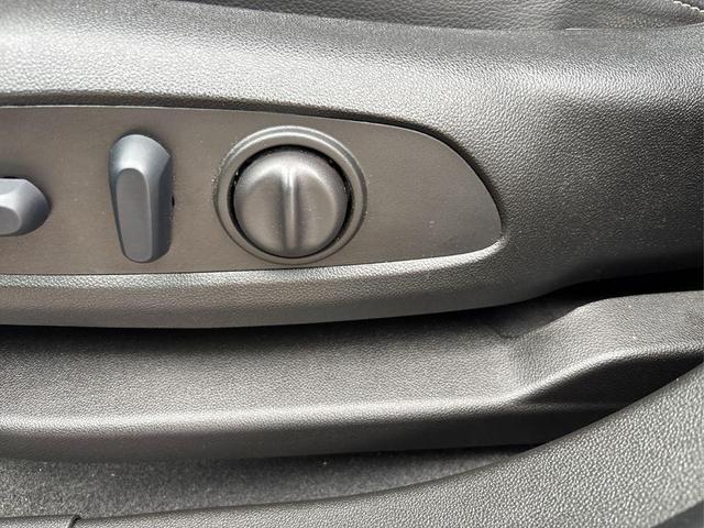 Photo of 2023 Ebony Twilight Metallic GMC Acadia