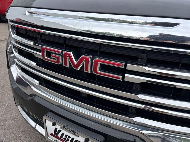 Photo of 2023 Ebony Twilight Metallic GMC Acadia