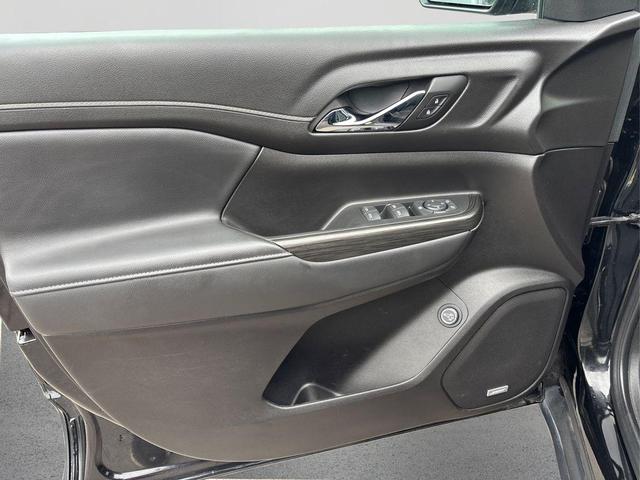 Photo of 2023 Ebony Twilight Metallic GMC Acadia