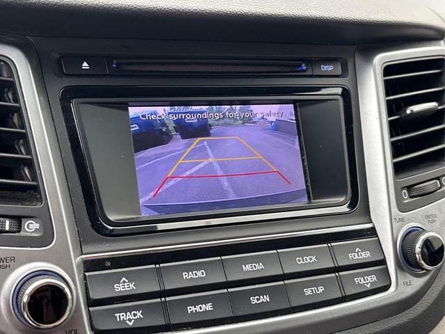 Photo of 2018 Molten Silver Hyundai TUCSON