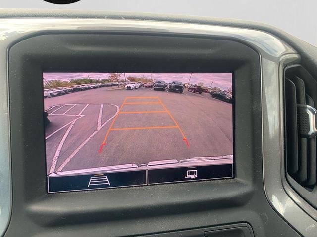 Photo of 2023 Summit White GMC Sierra 1500