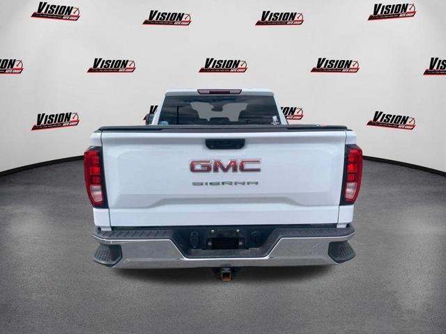 Photo of 2023 Summit White GMC Sierra 1500
