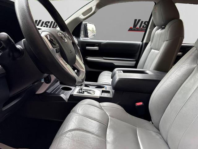 Photo of 2016 Magnetic Gray Metallic Toyota Tundra