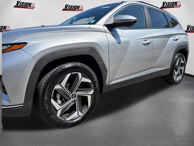 Photo of 2023 Shimmering Silver Hyundai TUCSON