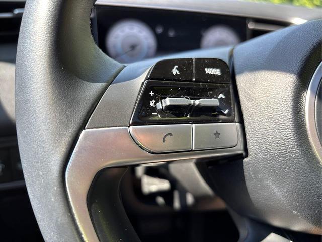 Photo of 2023 Shimmering Silver Hyundai TUCSON