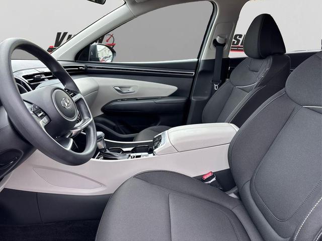Photo of 2023 Phantom Black Hyundai TUCSON