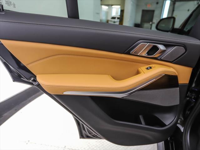 Photo of 2026 Black Sapphire Metallic BMW X5 PHEV