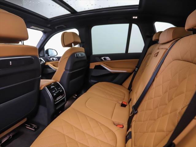 Photo of 2026 Black Sapphire Metallic BMW X5 PHEV