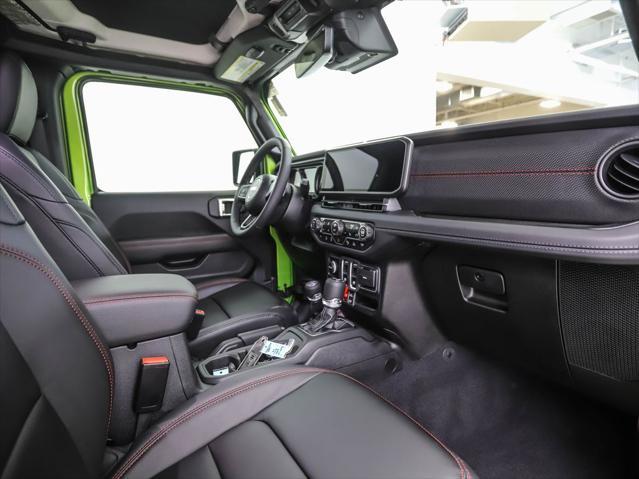 Photo of 2025 Mojito Clearcoat Jeep Wrangler