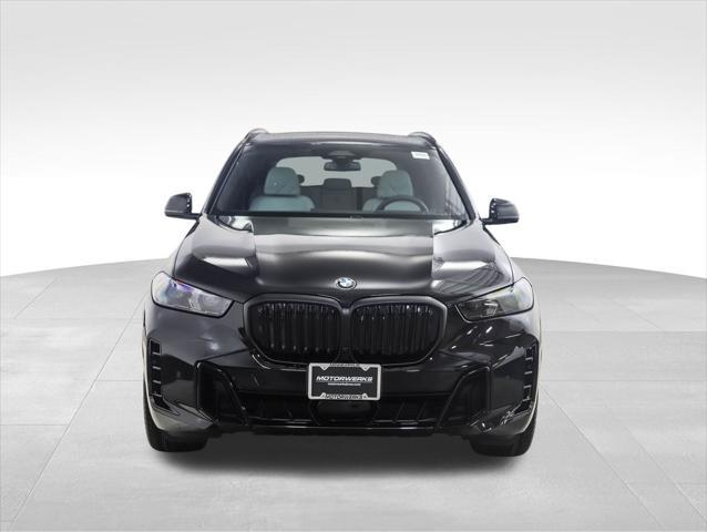 Photo of 2026 Black Sapphire Metallic BMW X5
