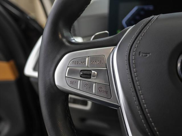 Photo of 2023 Black Sapphire Metallic BMW X7
