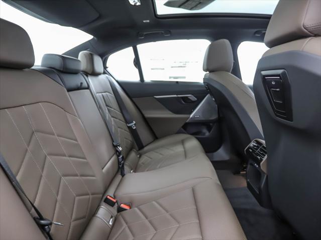 Photo of 2025 Phytonic Blue Metallic BMW i5