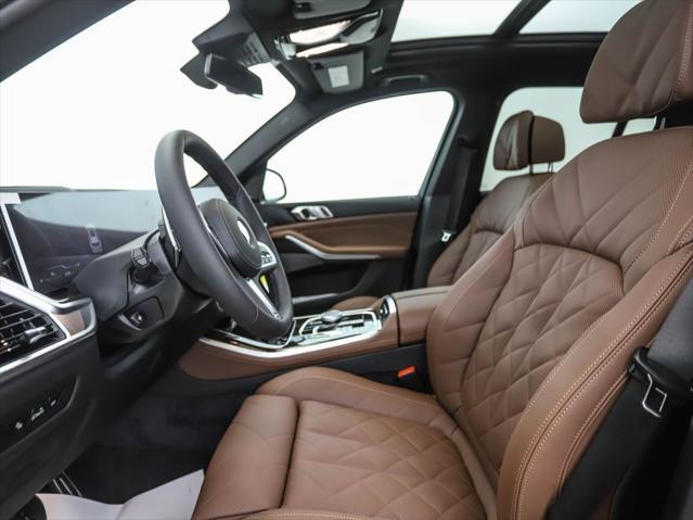 Photo of 2026 Mineral White Metallic BMW X5