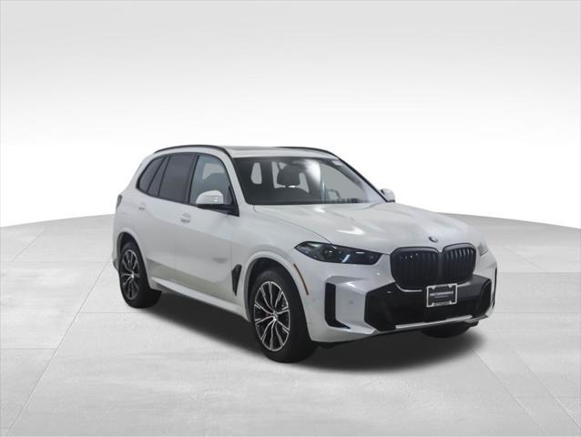 Photo of 2026 Mineral White Metallic BMW X5