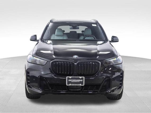Photo of 2026 Black Sapphire Metallic BMW X5