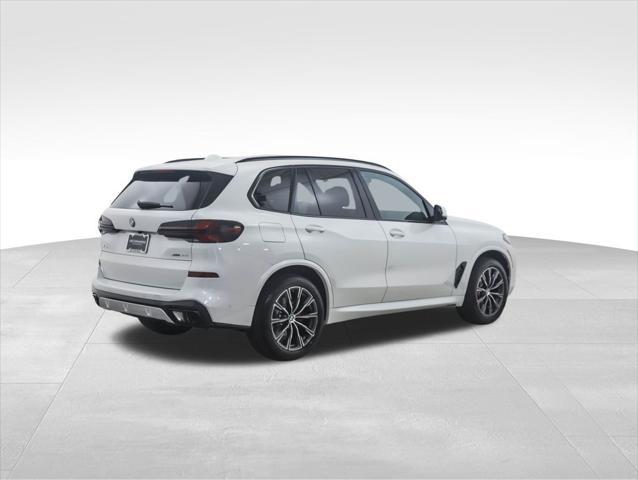 Photo of 2026 Mineral White Metallic BMW X5