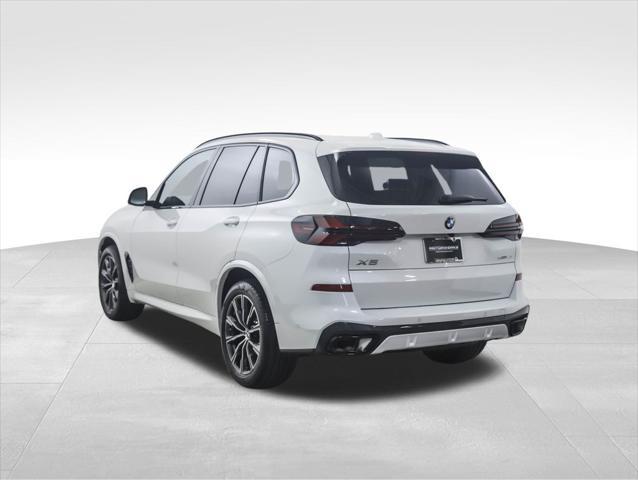 Photo of 2026 Mineral White Metallic BMW X5
