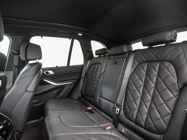 Photo of 2026 Alpine White BMW X5