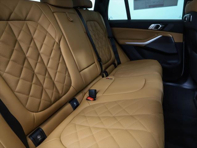 Photo of 2026 Mineral White Metallic BMW X5