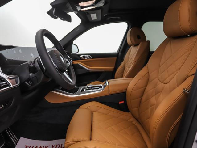 Photo of 2026 Mineral White Metallic BMW X5