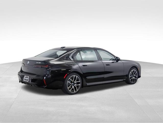 Photo of 2025 Black Sapphire Metallic BMW i7