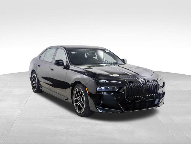 Photo of 2025 Black Sapphire Metallic BMW i7