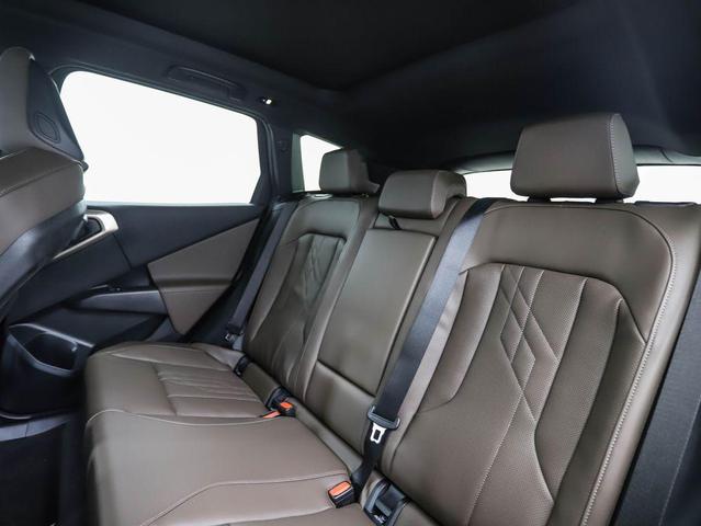 Photo of 2025 Black Sapphire Metallic BMW X3