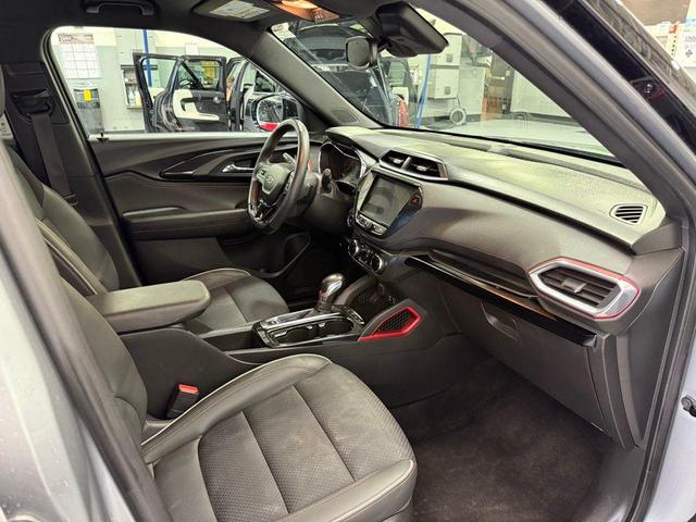 Photo of 2023 Sterling Gray Metallic Chevrolet Trailblazer