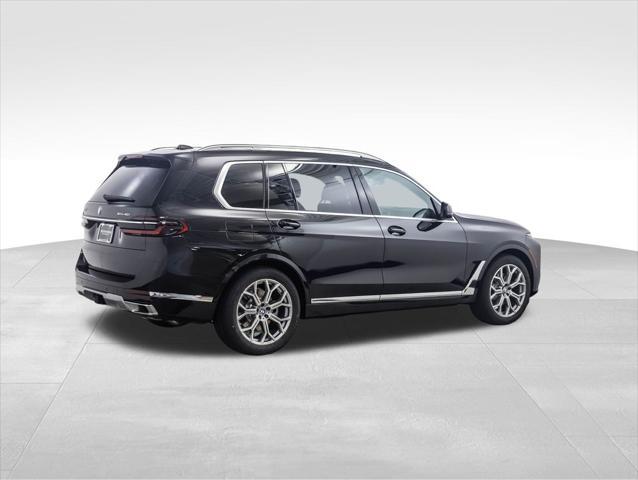 Photo of 2026 Black Sapphire Metallic BMW X7