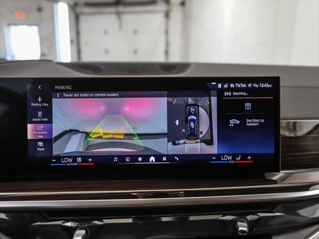 Photo of 2026 Black Sapphire Metallic BMW X7