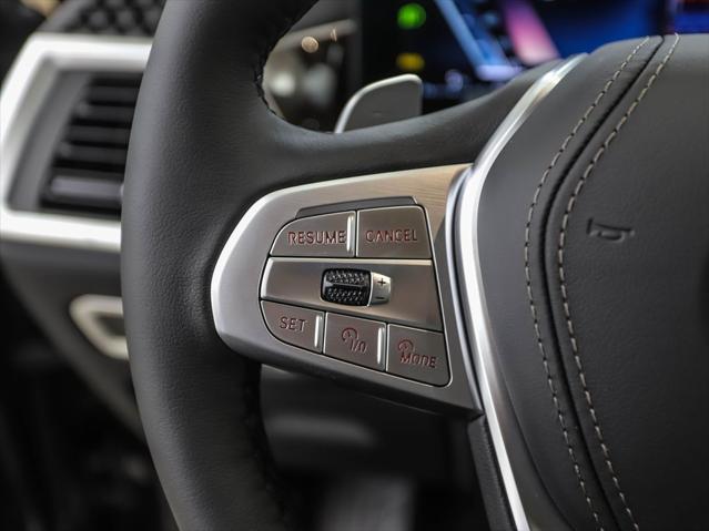 Photo of 2026 Black Sapphire Metallic BMW X7