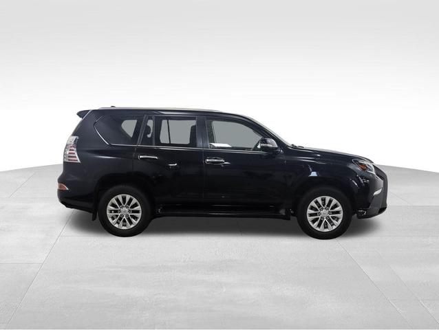 Photo of 2021 Black Onyx Lexus GX 460