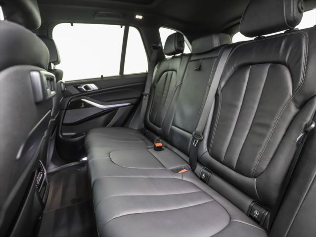 Photo of 2021 Arctic Gray Metallic BMW X5