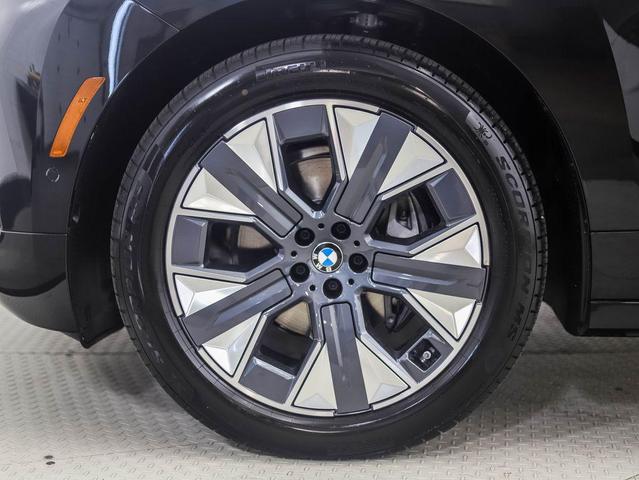 Photo of 2026 Black Sapphire Metallic BMW iX
