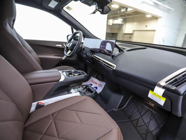 Photo of 2026 Black Sapphire Metallic BMW iX