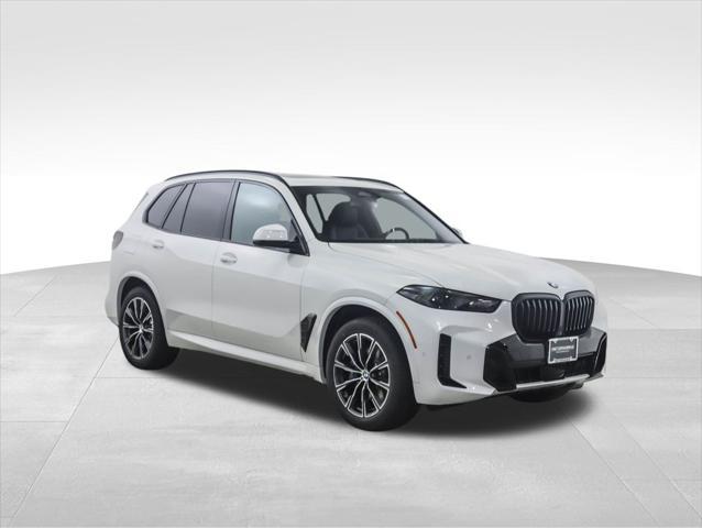 Photo of 2026 Mineral White Metallic BMW X5