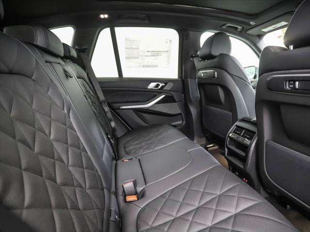Photo of 2026 Mineral White Metallic BMW X5