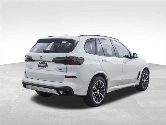 Photo of 2026 Mineral White Metallic BMW X5