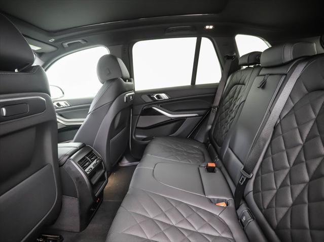 Photo of 2026 Mineral White Metallic BMW X5