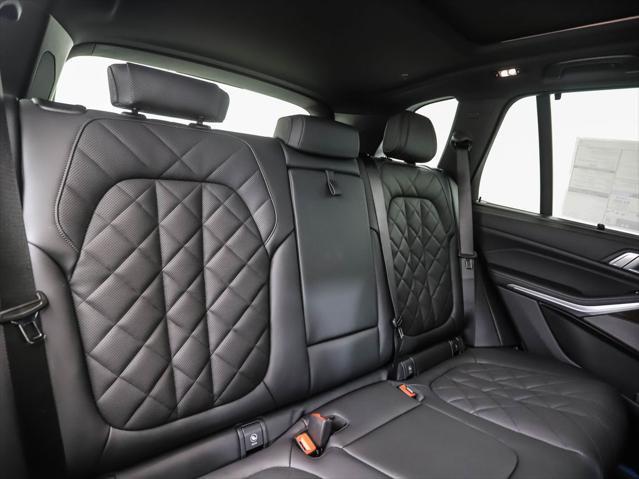Photo of 2026 Black Sapphire Metallic BMW X5