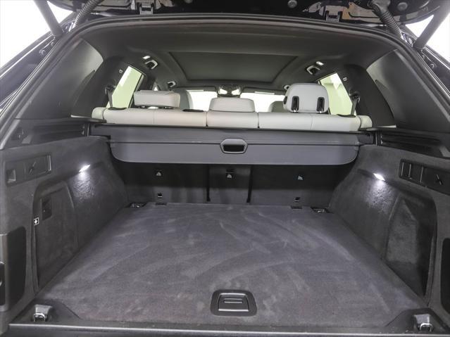 Photo of 2024 Carbon Black Metallic BMW X5