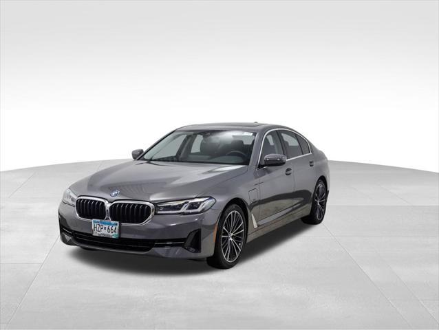 2022 BMW 530E