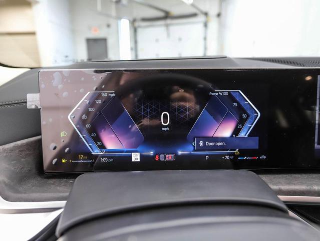 Photo of 2025 Black Sapphire Metallic BMW X7