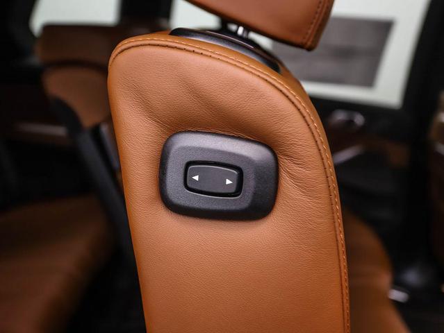 Photo of 2026 Brooklyn Grey Metallic BMW X7