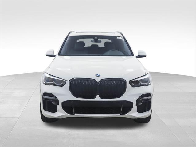 Photo of 2022 Alpine White BMW X5